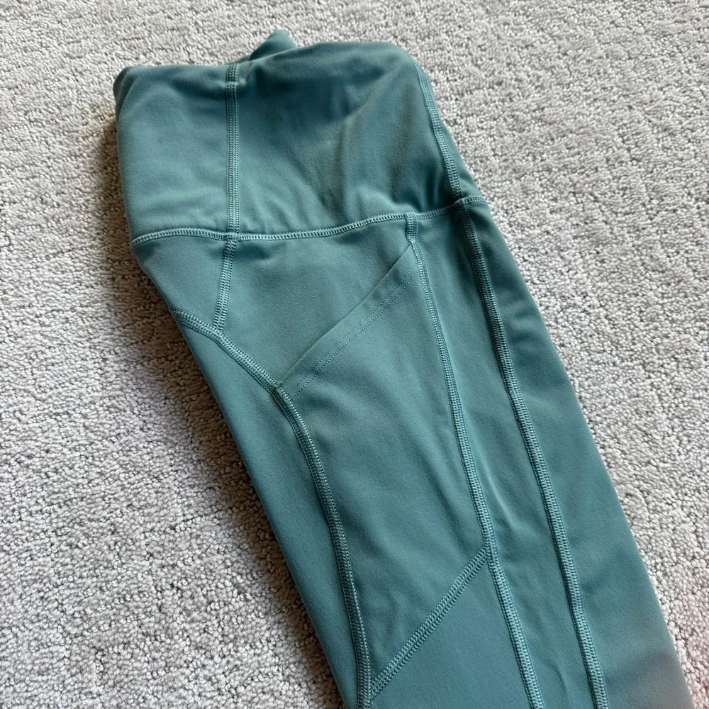 Victoria’s Secret Victoria Sport High Waisted Leggings - Picture 4 of 4